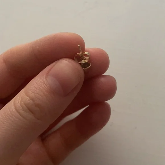 Sydney Evan Gold Spike Stud Earrings - Picture 3 of 4